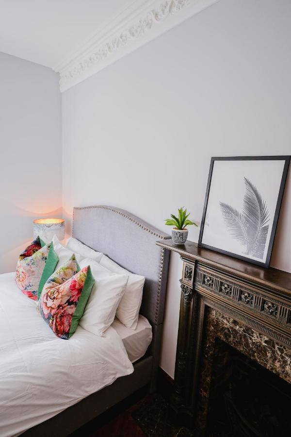 Classic Paddington 2-Bedroom Apartment London Luaran gambar