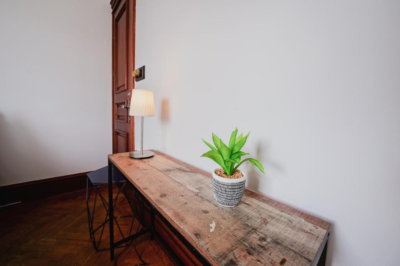 Classic Paddington 2-Bedroom Apartment London Luaran gambar